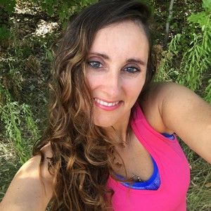 Meet your Posher, Amie